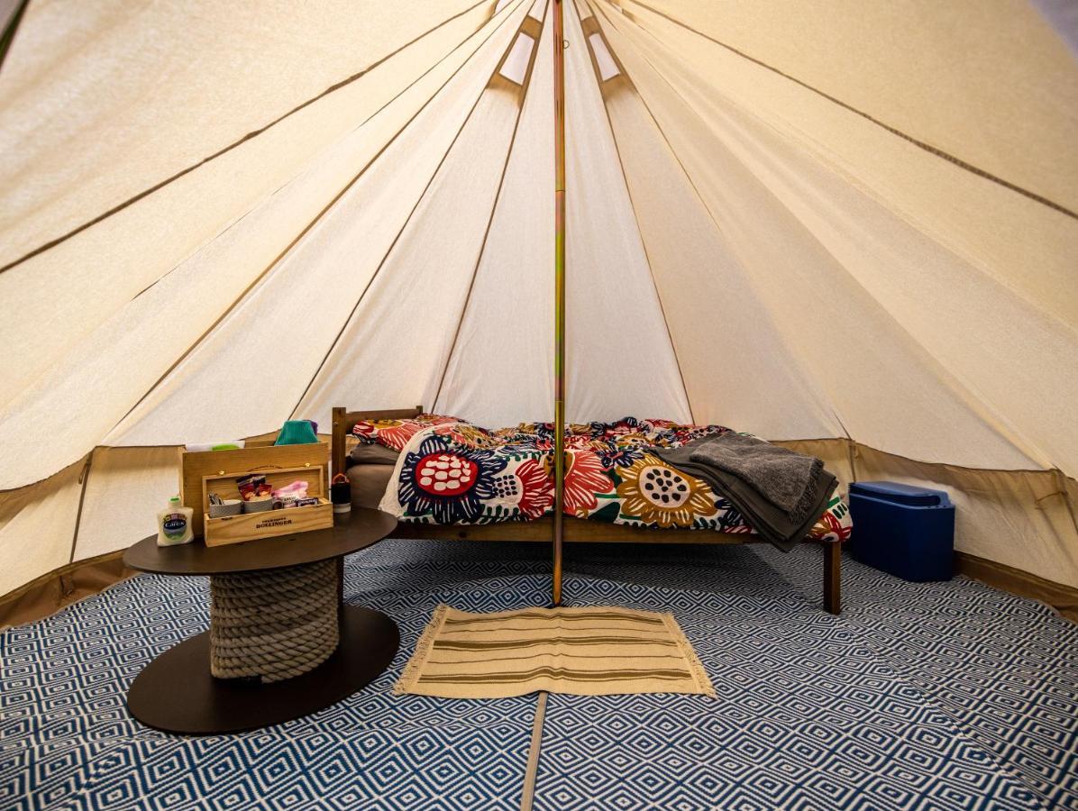 Naturally Glamping 킹스틴턴 외부 사진
